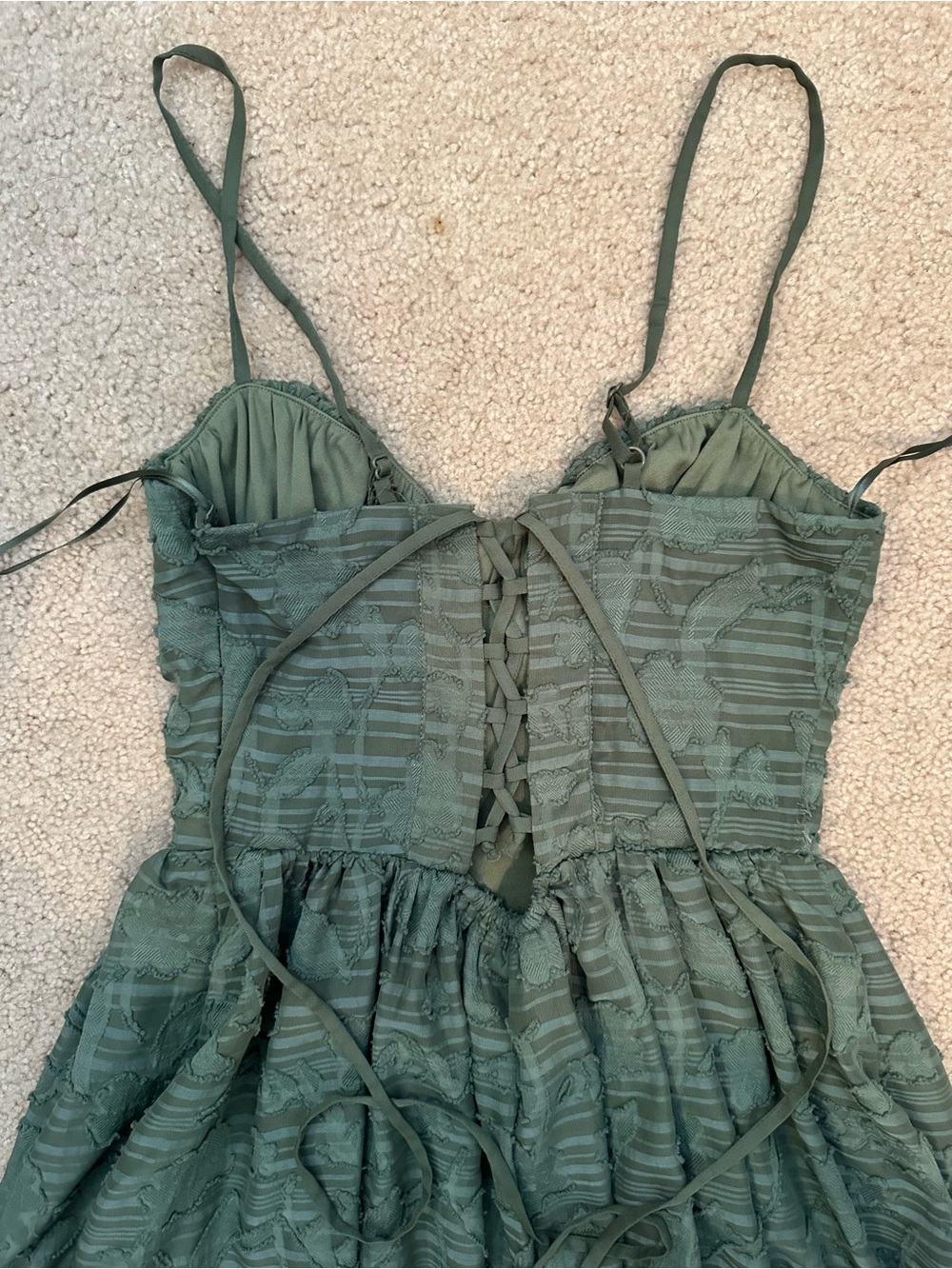 Jessica Simpson Olive Green Textured Maxi Dress with Spaghetti Straps - Picture 3 of 4